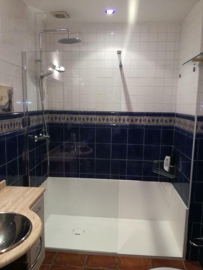 Ganbara Apartment Puente la Reina Екстериор снимка